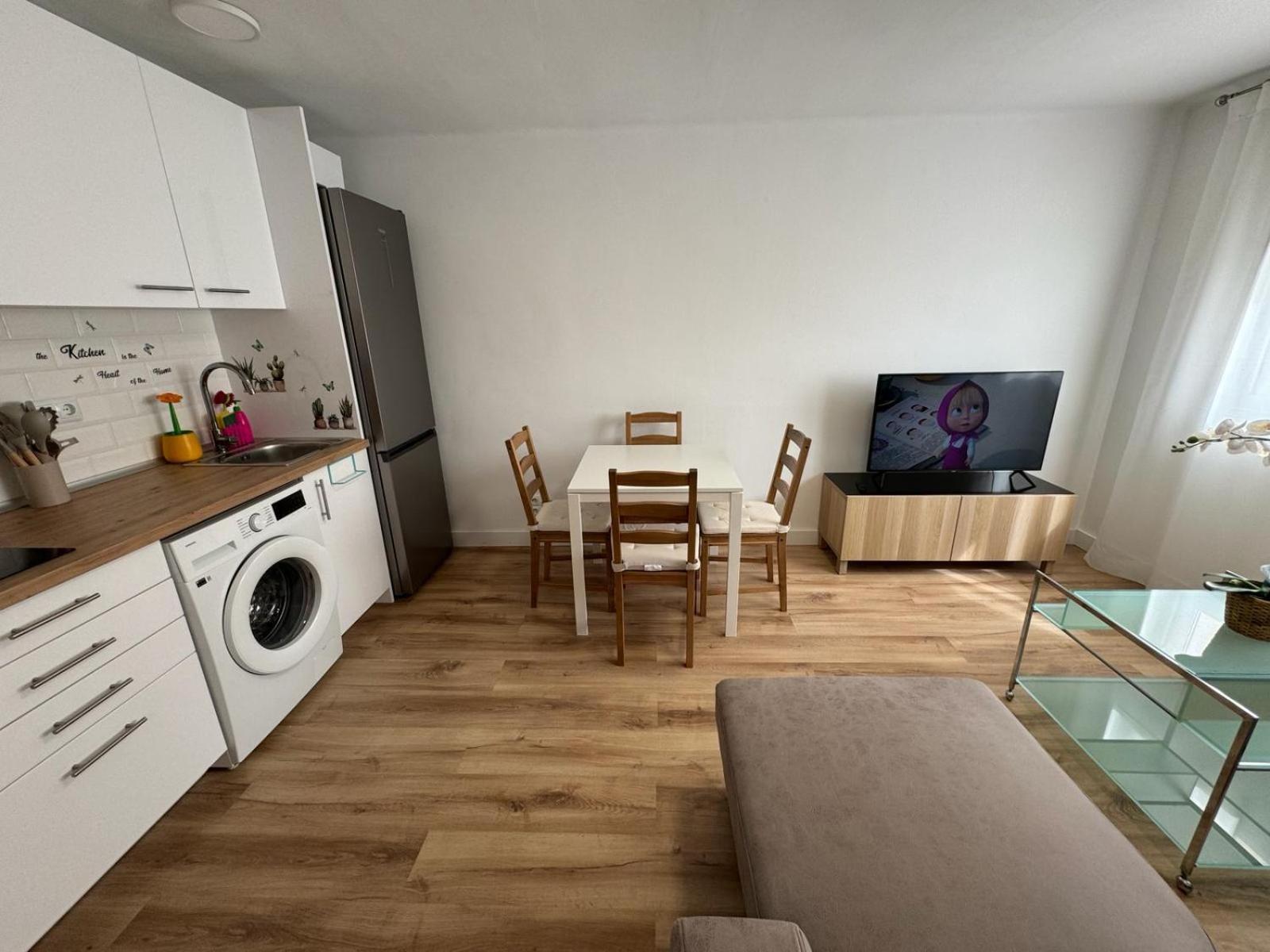 Acogedor Apartamento A 50 Metros Del Mar Cambrils Eksteriør bilde